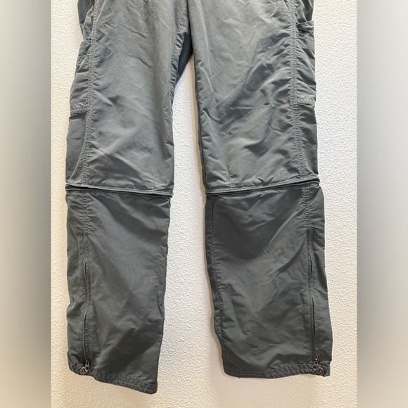 Kuhl Convertible Cargo Hiking Pants Zip Off Bottoms Pockets Gray Women's 4R - Picture 4 of 9